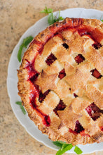 Load image into Gallery viewer, Strawberry Rhubarb Pie
